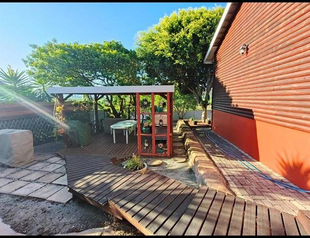 3 BEDROOM HOUSE FOR SALE IN FRAAIUITSIG